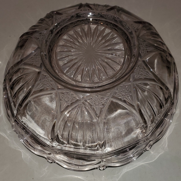 Clear Pink Lavender Tinted Serving Bowl Vintage Glass Star Pattern Frilly Edge - Picture 13 of 16